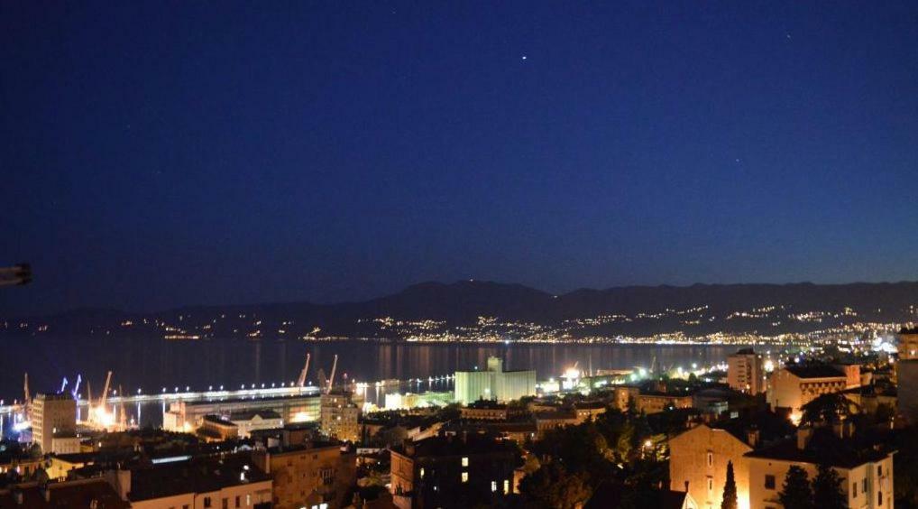 Sentona Apartment Rijeka Exterior foto